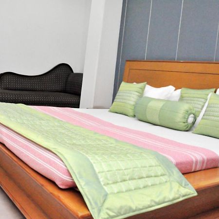 Hotel Blue Bell - Karol Bagh New Delhi Bagian luar foto