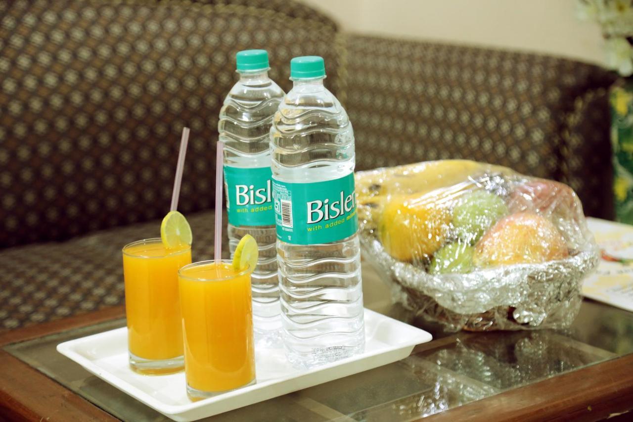 Hotel Blue Bell - Karol Bagh New Delhi Bagian luar foto